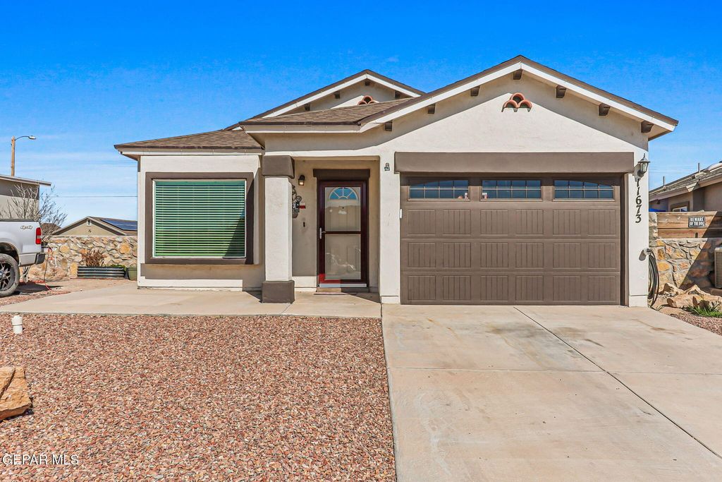 Photo of 11673 Flor Celosia, Socorro, TX 79927 (MLS # 938399)