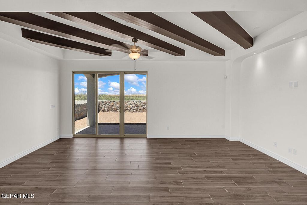 Photo of 13968 Paseo Central Avenue, Horizon City, TX 79928 (MLS # 931059)