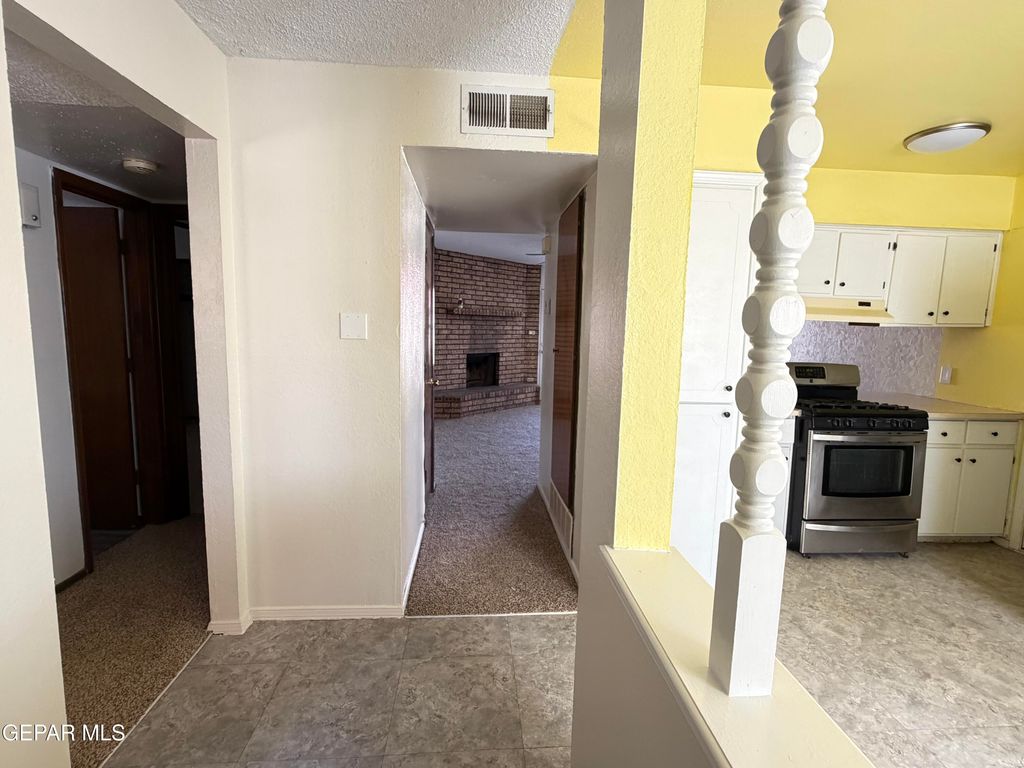 Photo of 5605 CORSICANA Avenue, El Paso, TX 79924 (MLS # 937063)