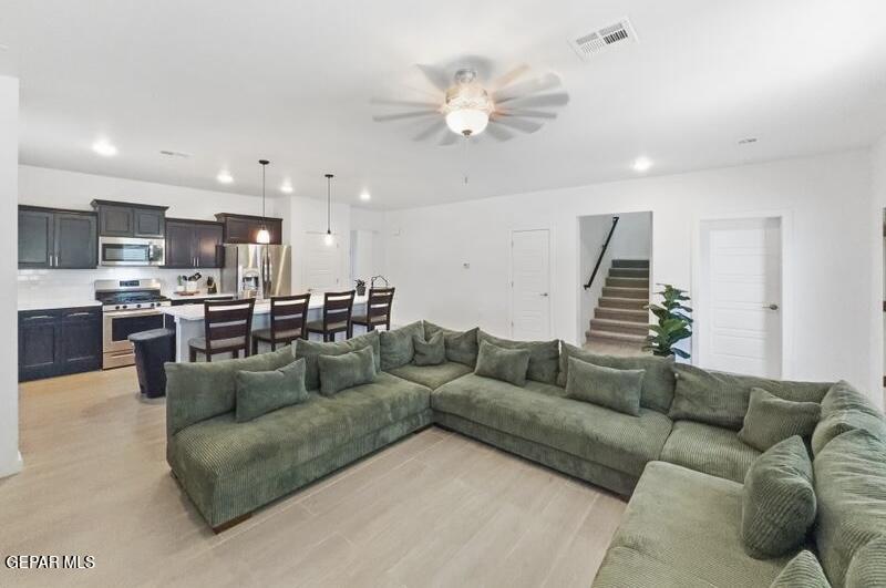 2808 Mike Price Drive