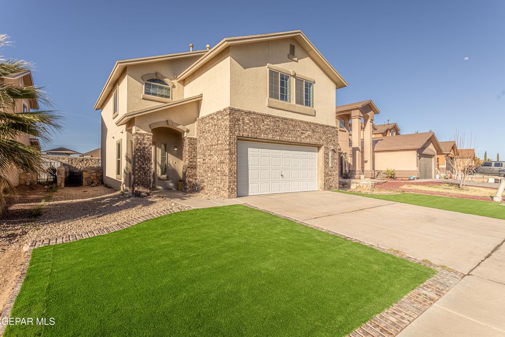 Photo of 14201 LASSO ROCK Drive, El Paso, TX 79938 (MLS # 939309)