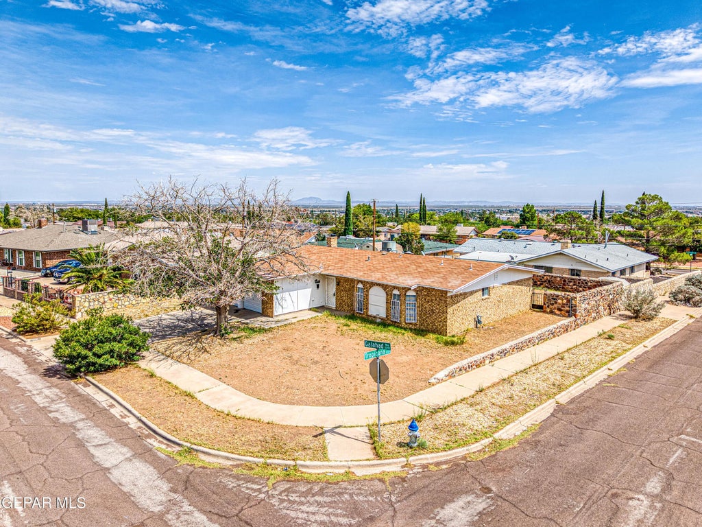 Photo of 10200 GALAHAD Way, El Paso, TX 79924 (MLS # 951254)