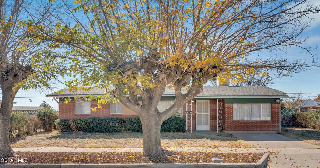 Photo of 5704 sage ct Court, El Paso, TX 79924 (MLS # 935497)