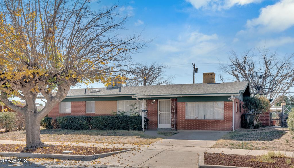 Photo of 5704 sage ct Court, El Paso, TX 79924 (MLS # 935497)