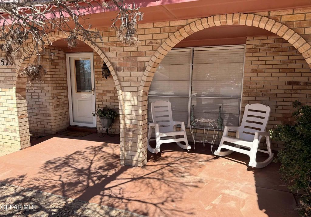 Photo of 1576 Kenazo Avenue, Horizon City, TX 79928 (MLS # 939305)