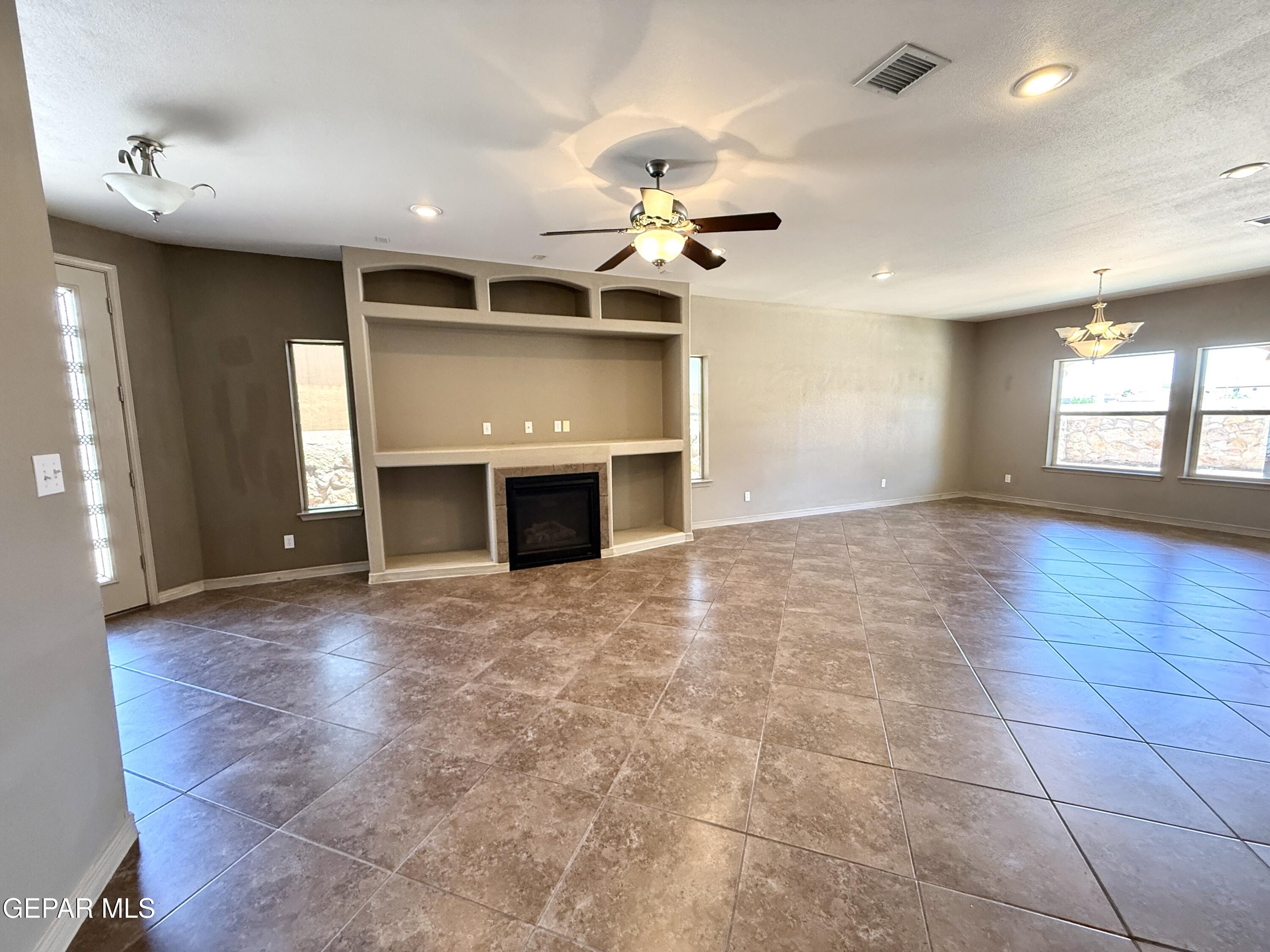 3712 COCO PALM Drive
