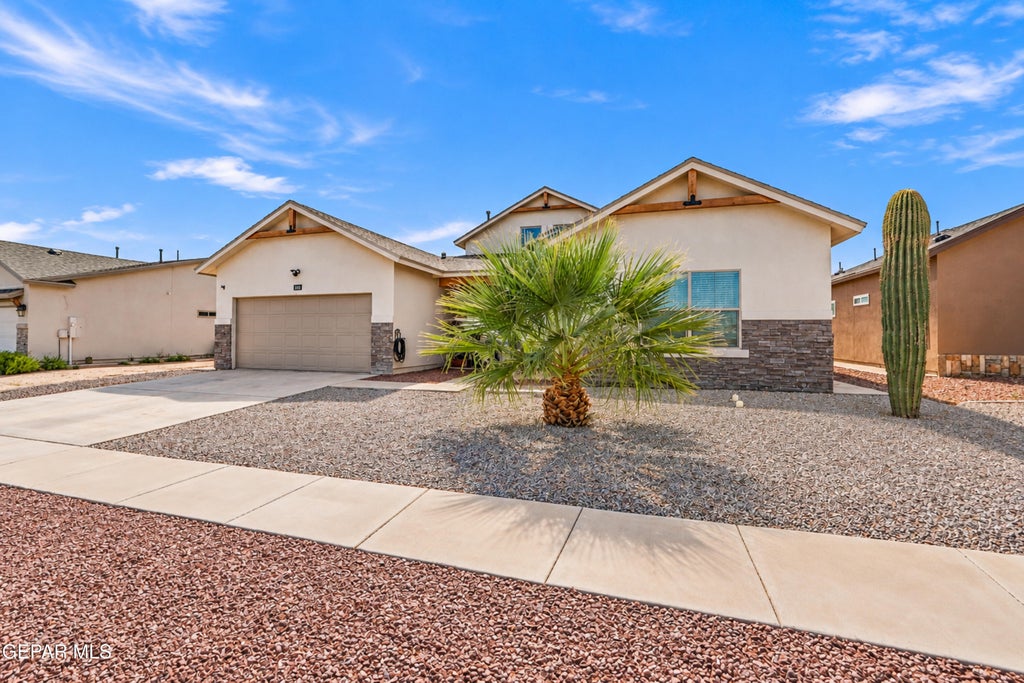 Photo of 640 David Ortiz Street, Socorro, TX 79927 (MLS # 953115)