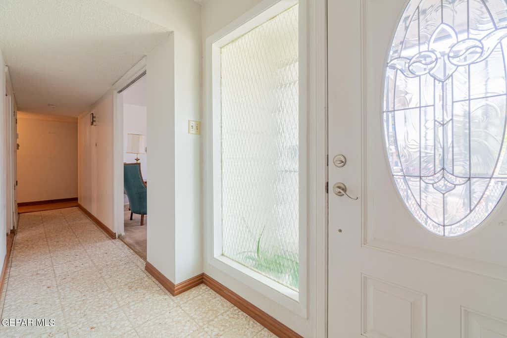 Photo of 8105 MORLEY Drive, El Paso, TX 79925 (MLS # 946813)