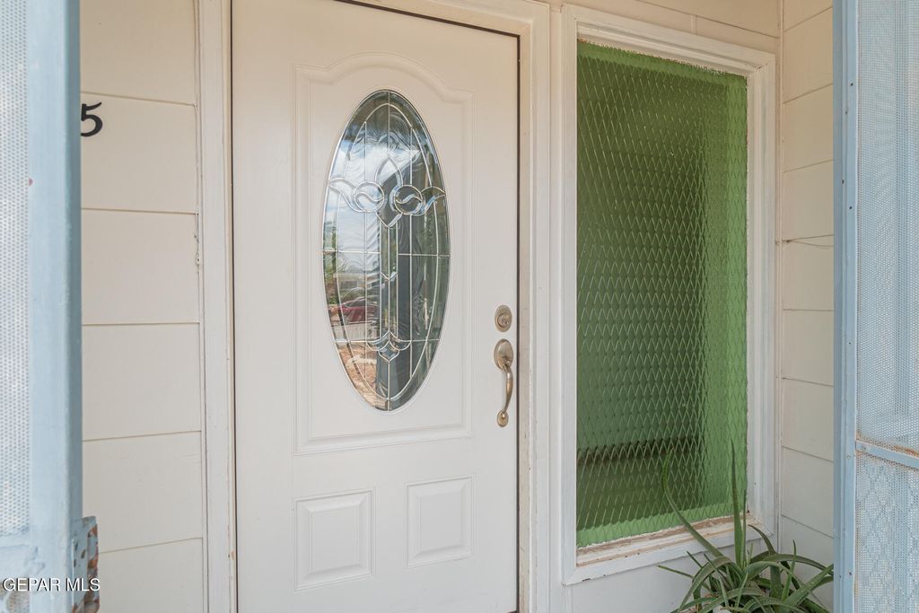 Photo of 8105 MORLEY Drive, El Paso, TX 79925 (MLS # 946813)