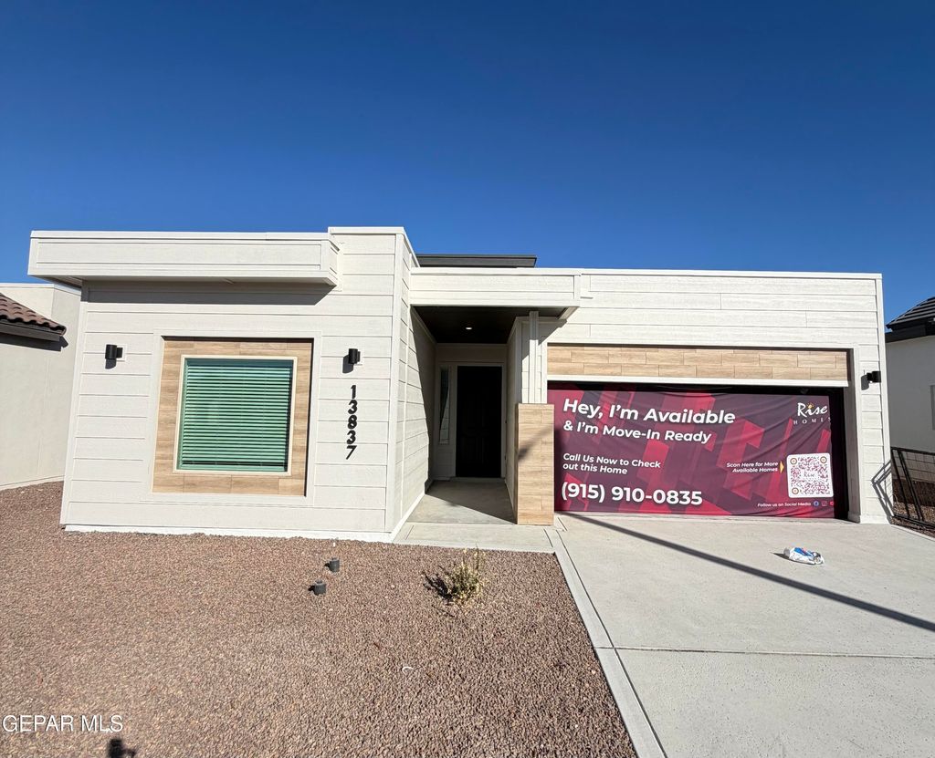 Photo of 13837 PASEO DEL MAR Drive, El Paso, TX 79928 (MLS # 939374)