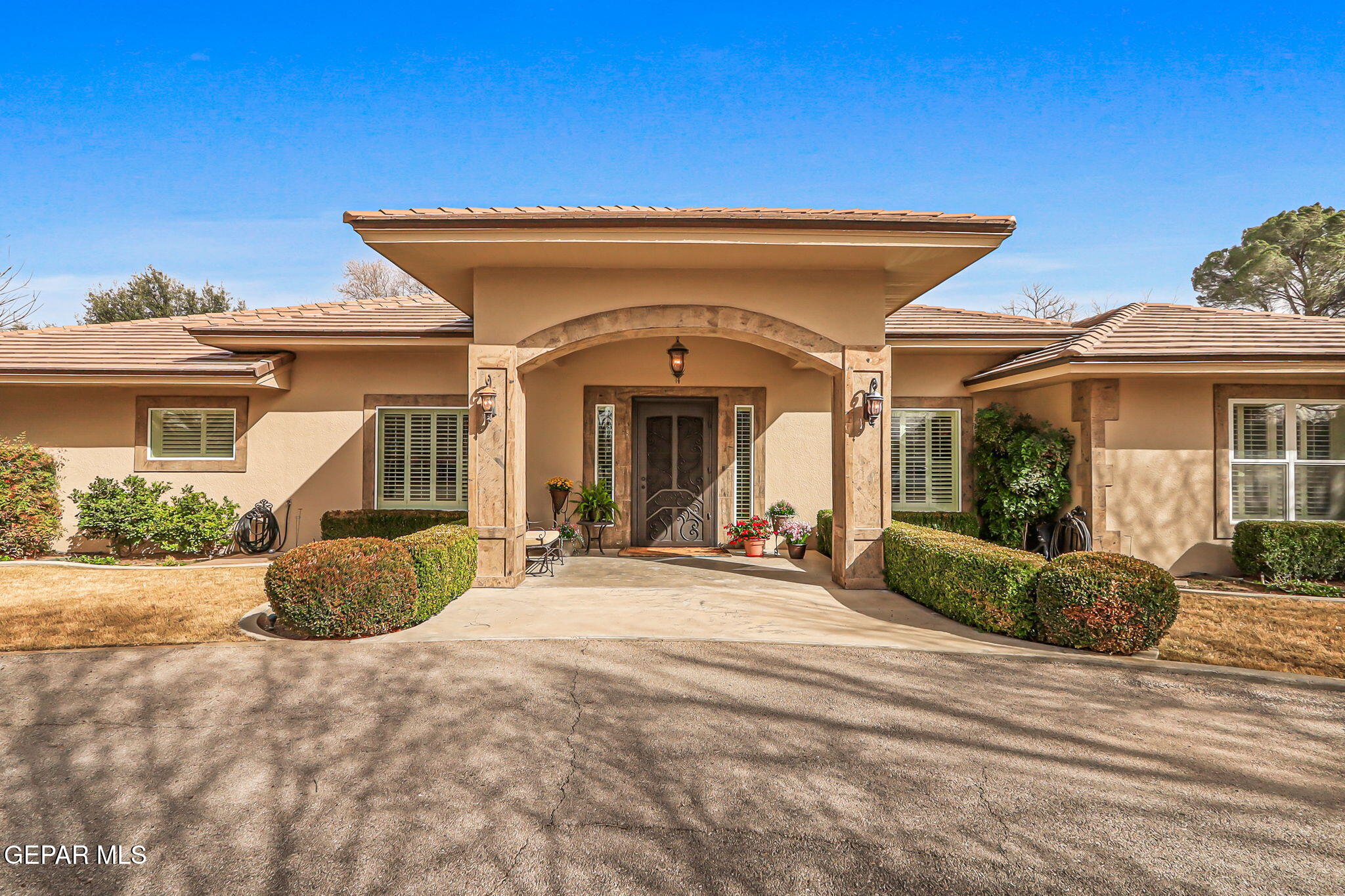 5018 COLUMBINE Street