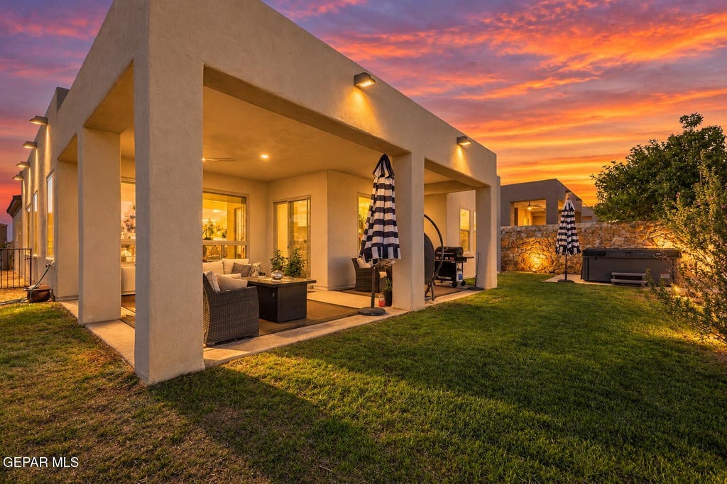 Photo of 232 Emerald Day Place, Horizon City, TX 79928 (MLS # 951663)