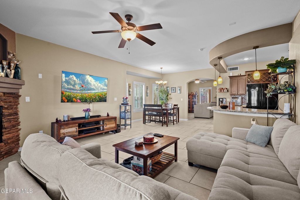 Photo of 5433 ROBERTO AVALOS Court, El Paso, TX 79934 (MLS # 943217)