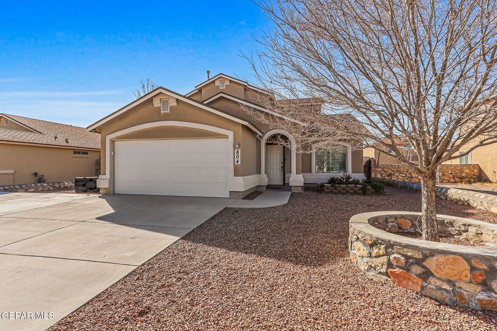 Photo of 804 LOGI SHEPPHARD Avenue, Anthony, TX 79821 (MLS # 939308)