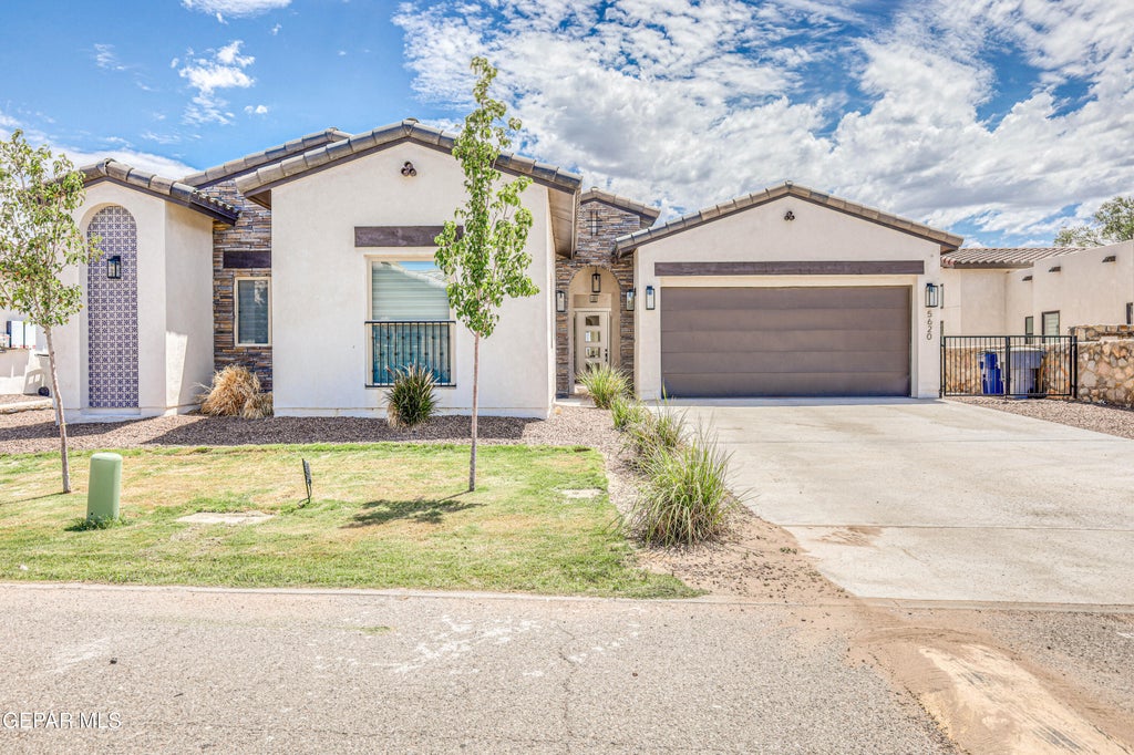 Photo of 5620 RIVER RUN Street, El Paso, TX 79932 (MLS # 946168)