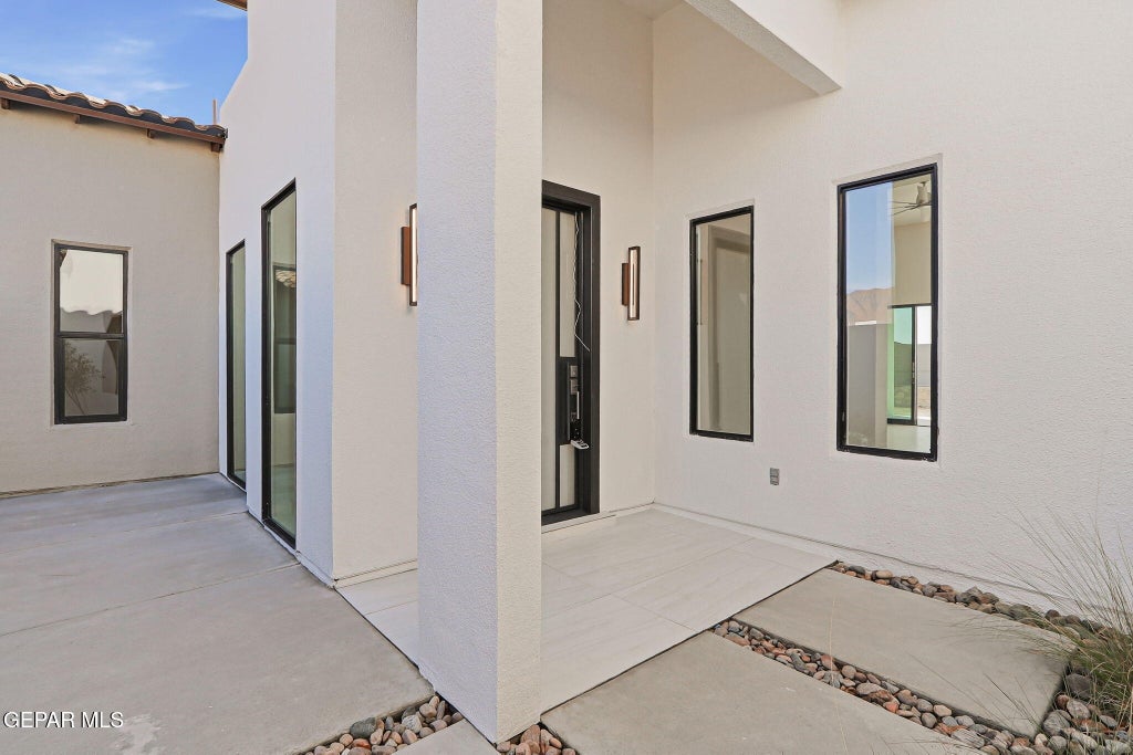 Photo of 1845 WAR PATH Drive, El Paso, TX 79911 (MLS # 950784)