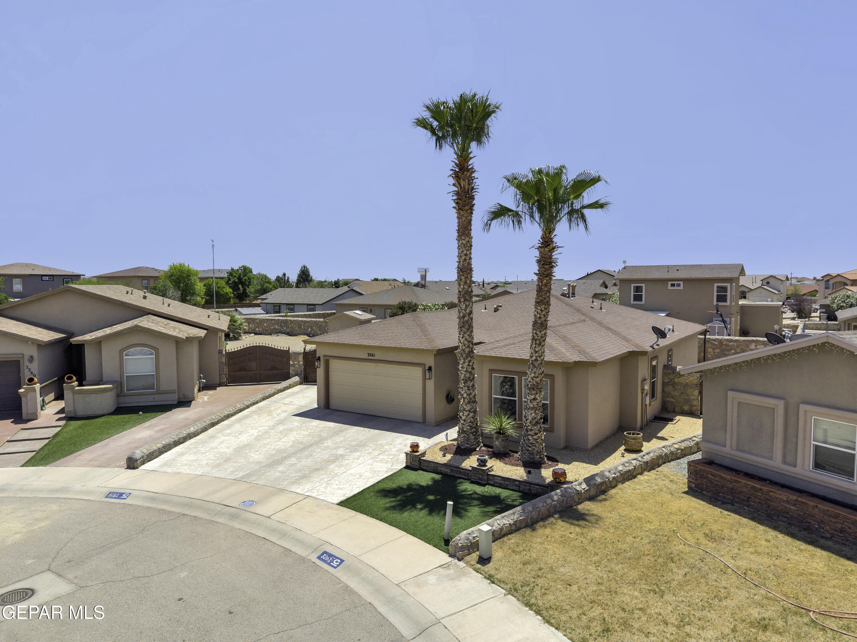 3261 LEAH POINT Lane