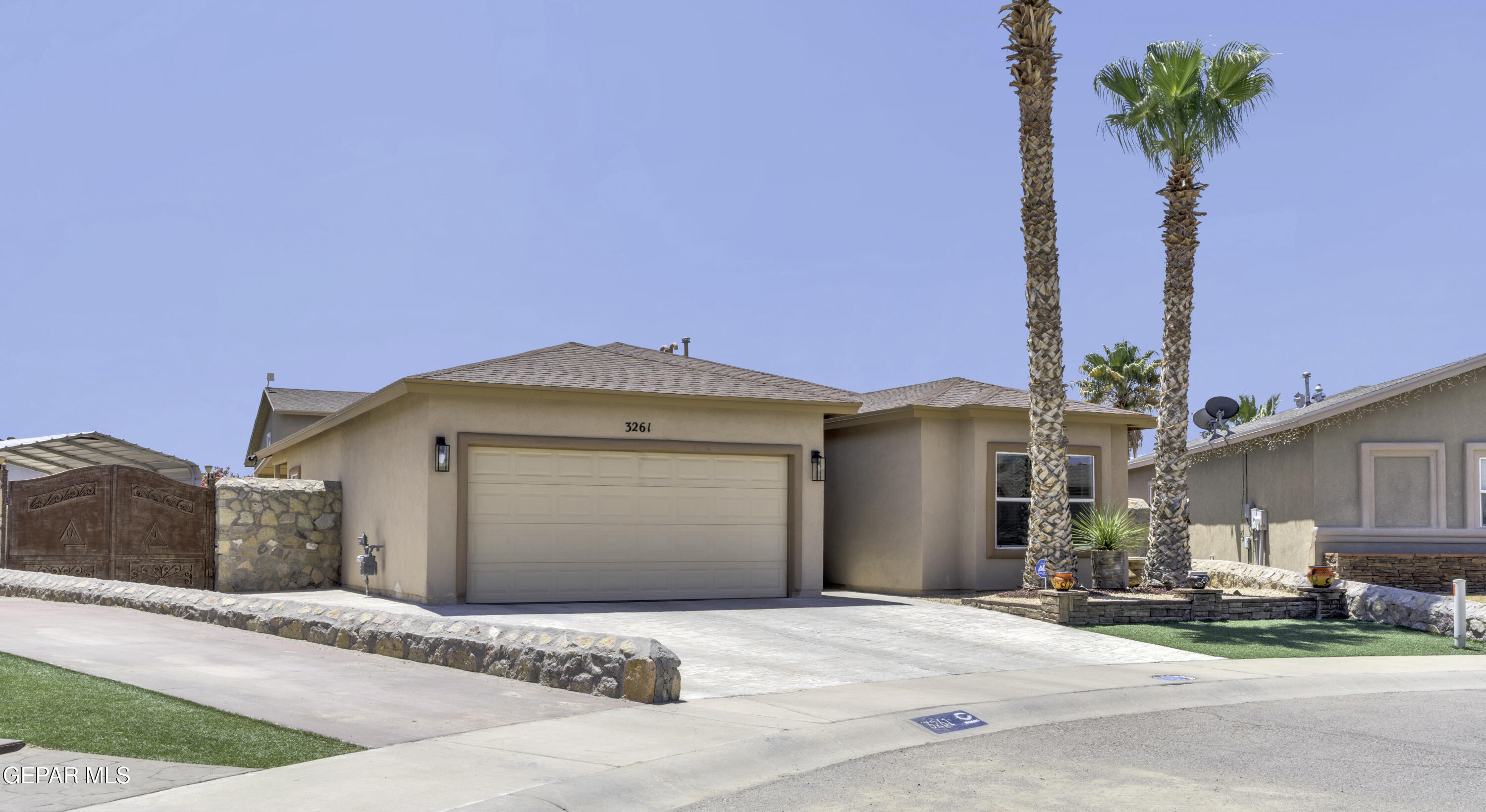 3261 LEAH POINT Lane
