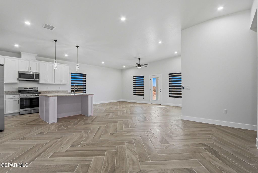 Photo of 660 Yuma Desert, Chaparral, NM 88081 (MLS # 940738)