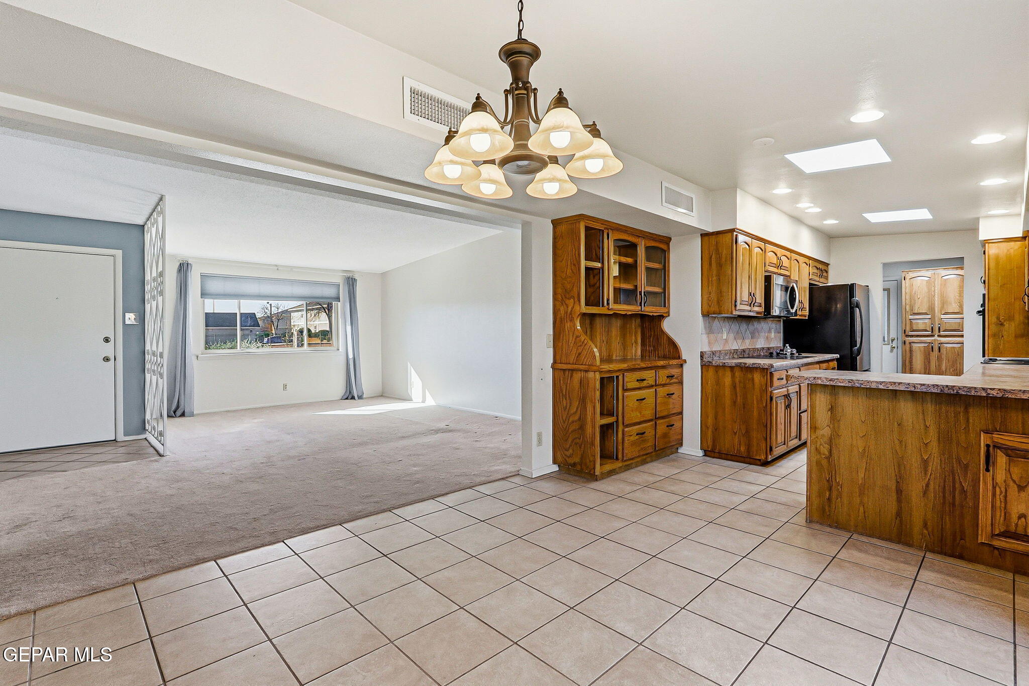 4621 FAIRBANKS Drive