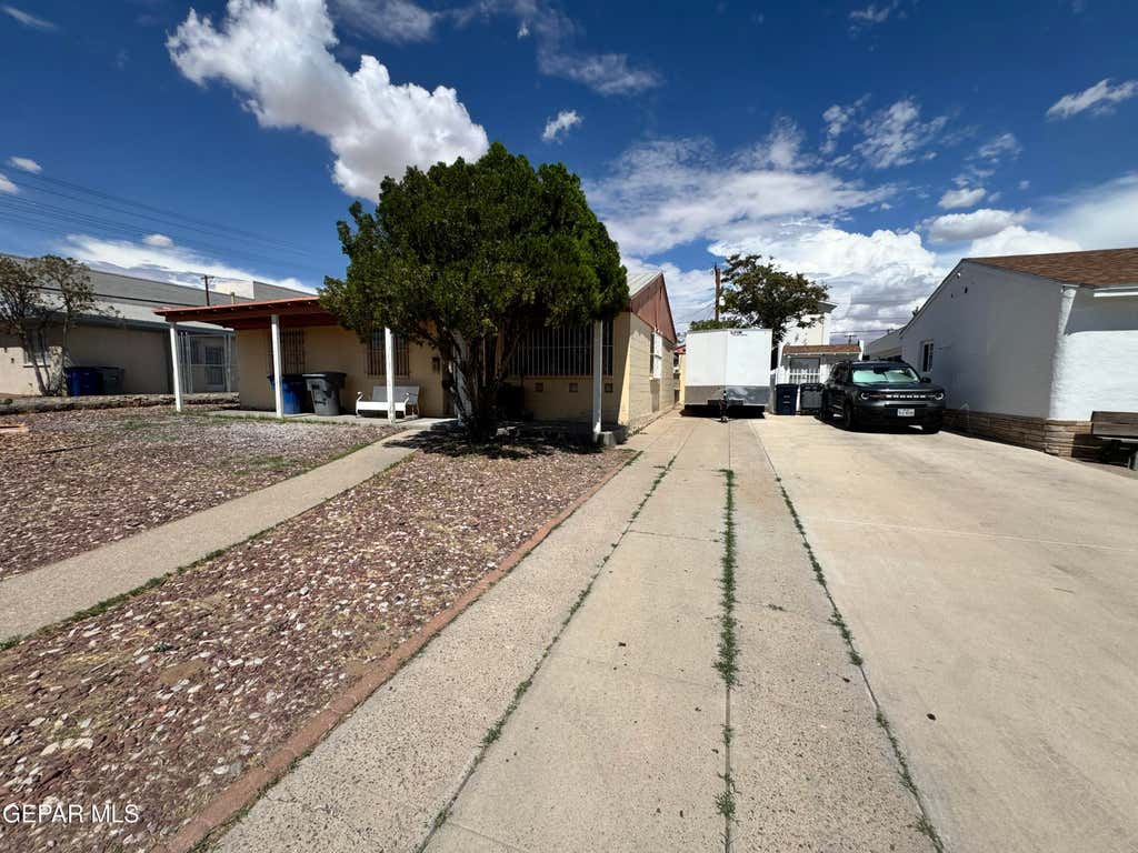 Photo of 828 OLSON Street, El Paso, TX 79903 (MLS # 948116)