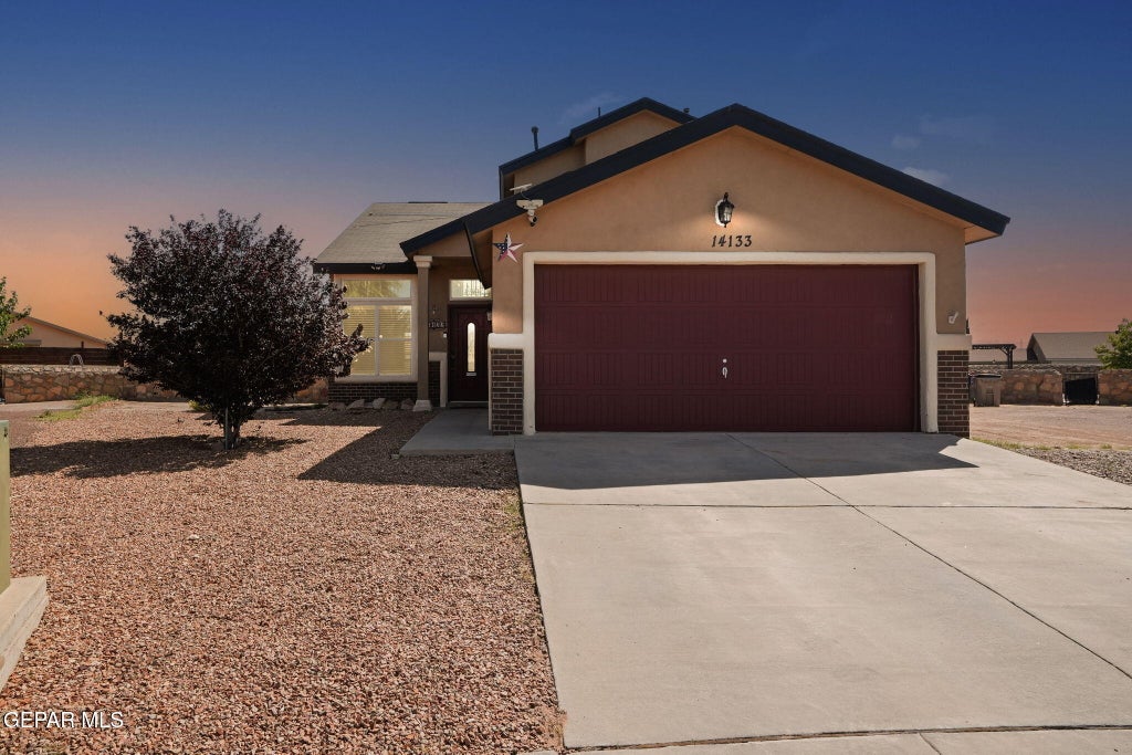 Photo of 14133 MOON ROCK Pl, El Paso, TX 79938 (MLS # 950163)