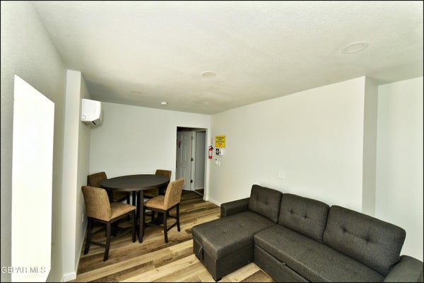 6806 ALAMEDA AVE APT 4, EL PASO, TX 79905 - Image 78eb3cd96c508a3e3a396ea2386ea9ff/659727489
