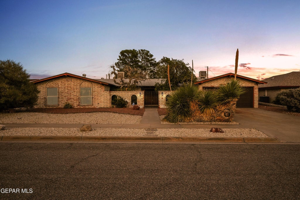 Photo of 9002 RANCICH Street, El Paso, TX 79904 (MLS # 950670)
