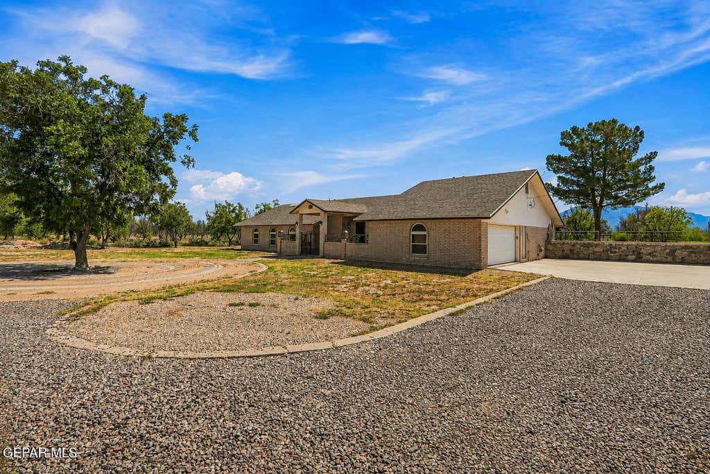 Photo of 6710 Westside Drive, El Paso, TX 79932 (MLS # 949305)