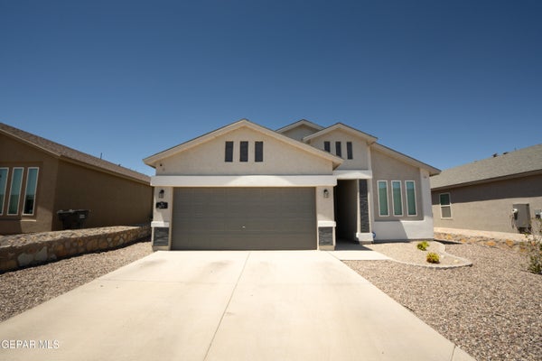 1677 ASBURY ST, EL PASO, TX 79928 - Image 7a2bd85607af3325e6f470b89a8e030d/1323131743