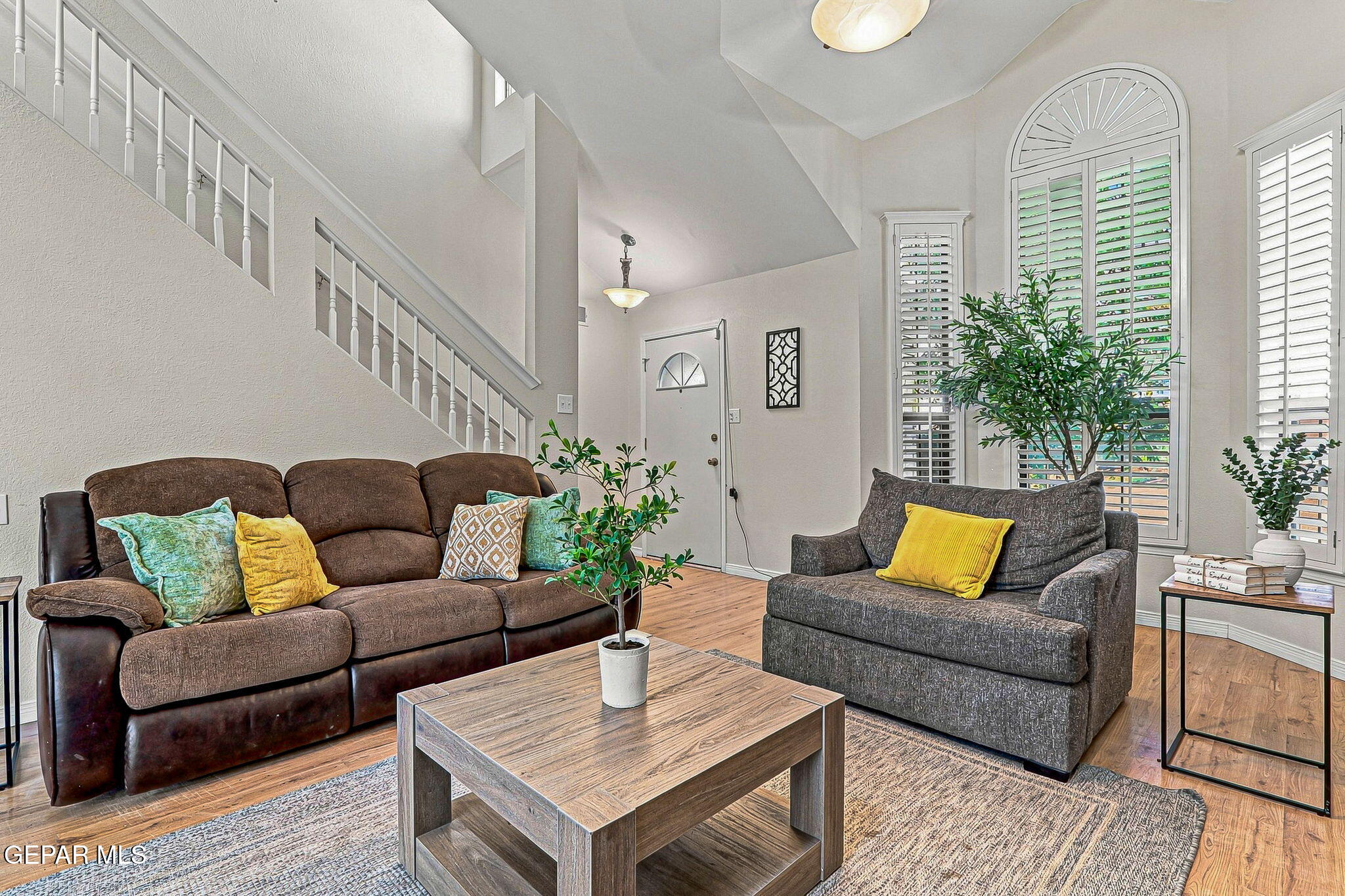 7324 DESIERTO LUNA Street