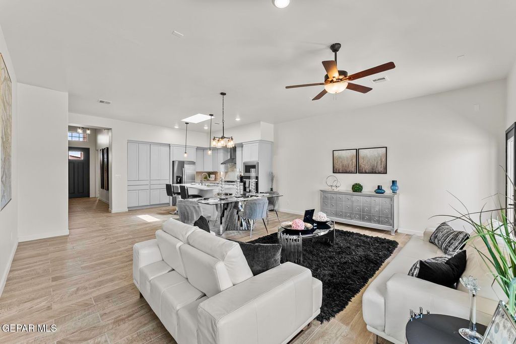 Photo of 1137 Brass Hill Avenue, Santa Teresa, NM 88008 (MLS # 934613)