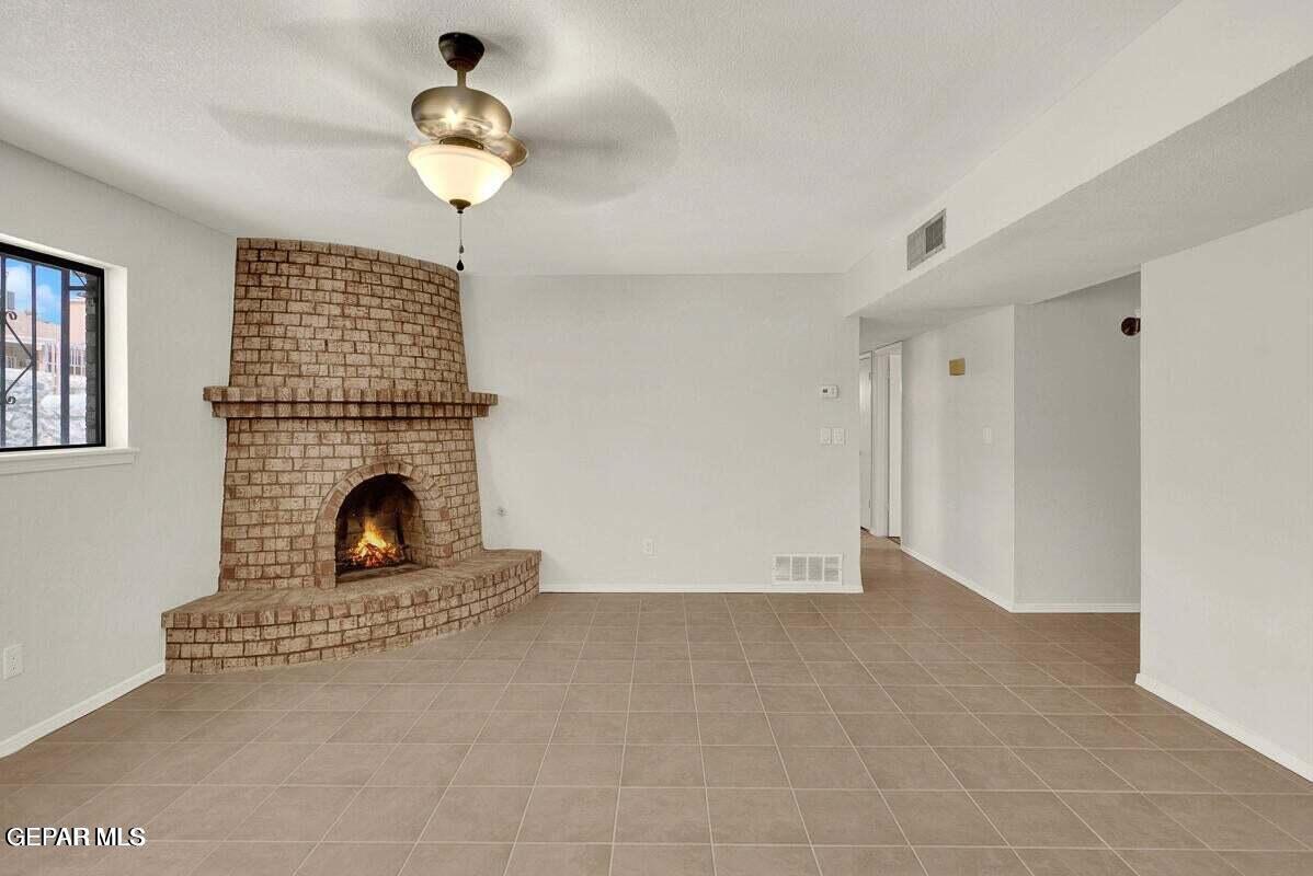 4637 BELINDA ANN Lane