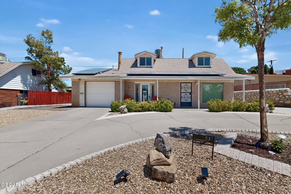 Photo of 537 RIDGEMONT Drive, El Paso, TX 79912 (MLS # 942967)