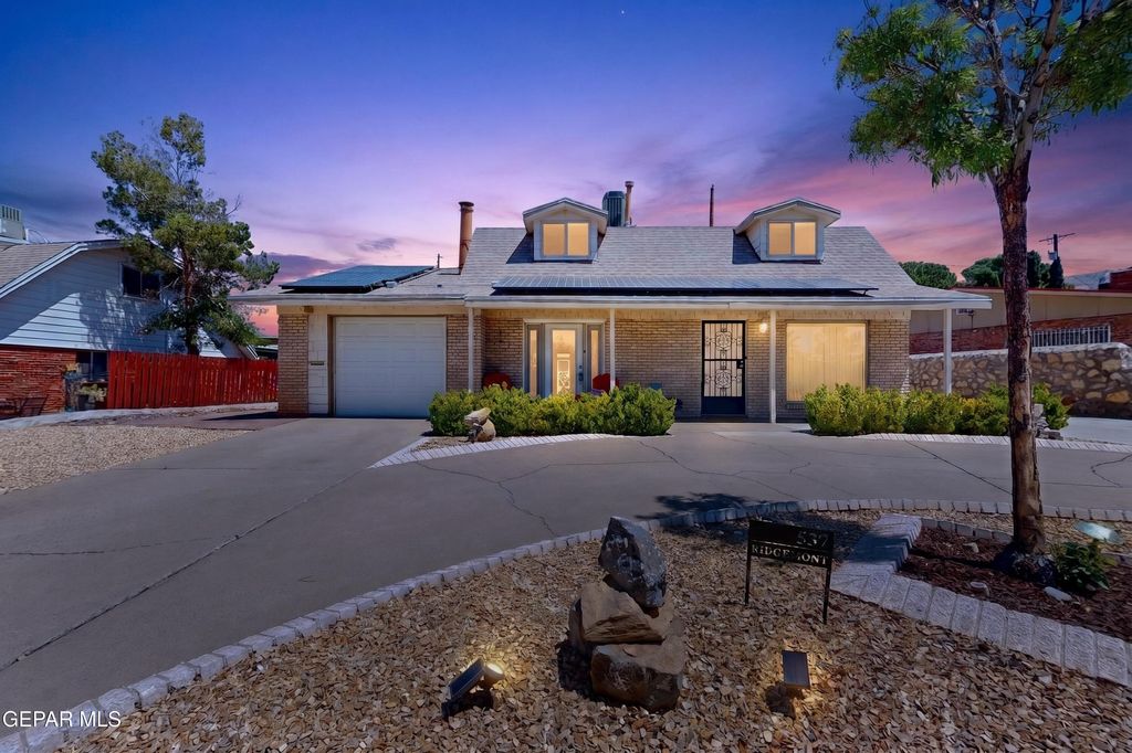 Photo of 537 RIDGEMONT Drive, El Paso, TX 79912 (MLS # 942967)