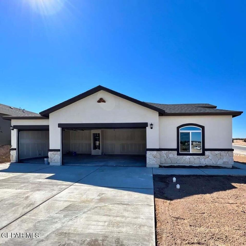 Photo of 13933 Thunder Sky Avenue, El Paso, TX 79928 (MLS # 940470)
