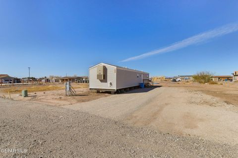 A home in Clint