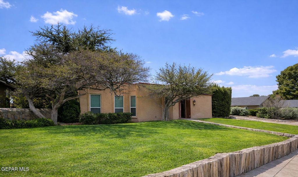 Photo of 6435 BELTON Road, El Paso, TX 79912 (MLS # 938996)