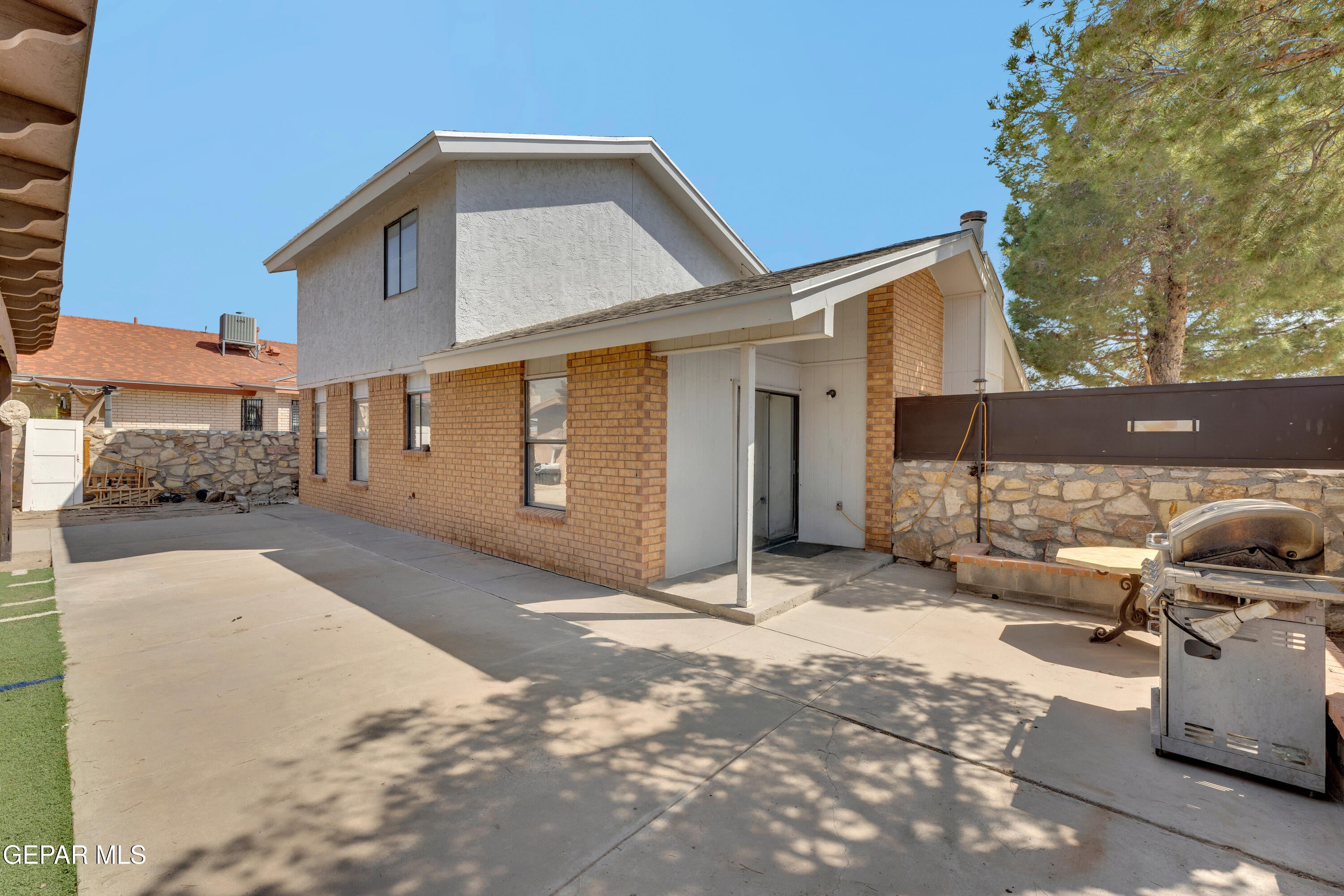 11629 BUNKY HENRY Lane