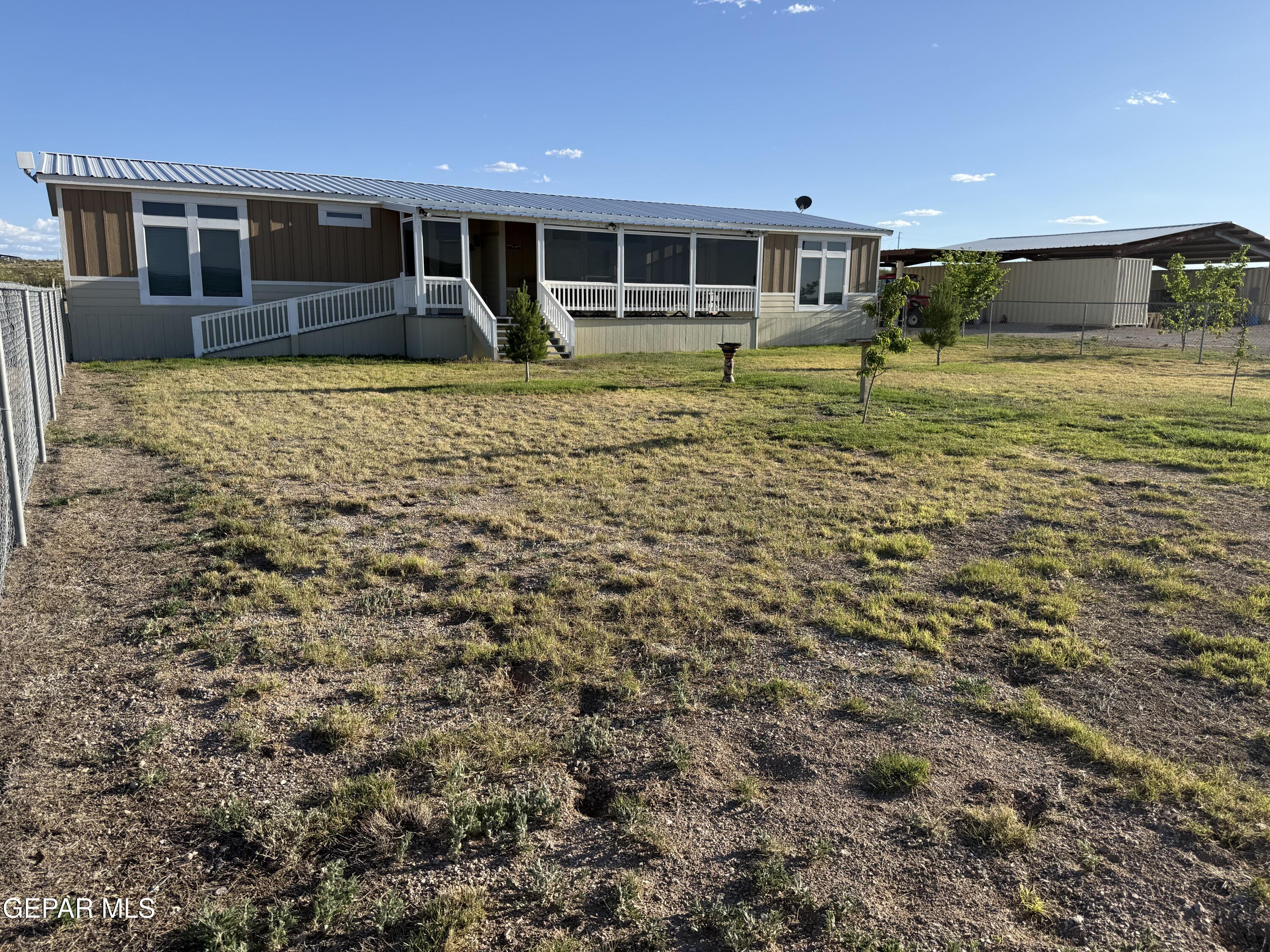 1200 E MCCOY