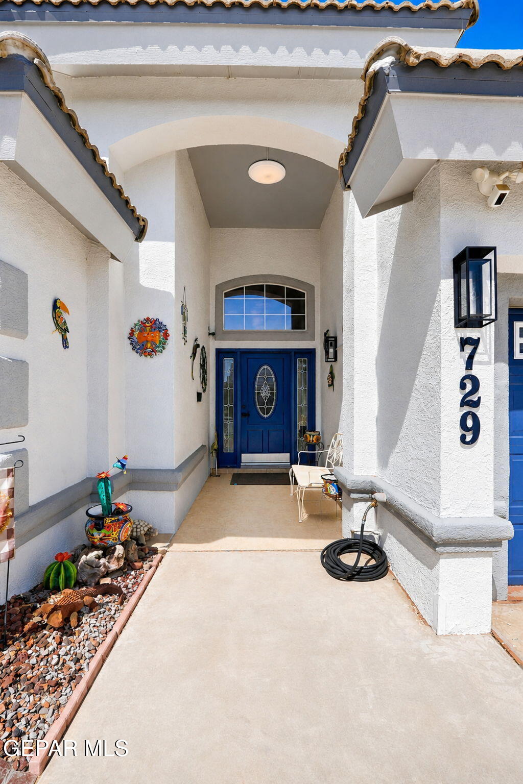 729 DESERT SILVER Drive