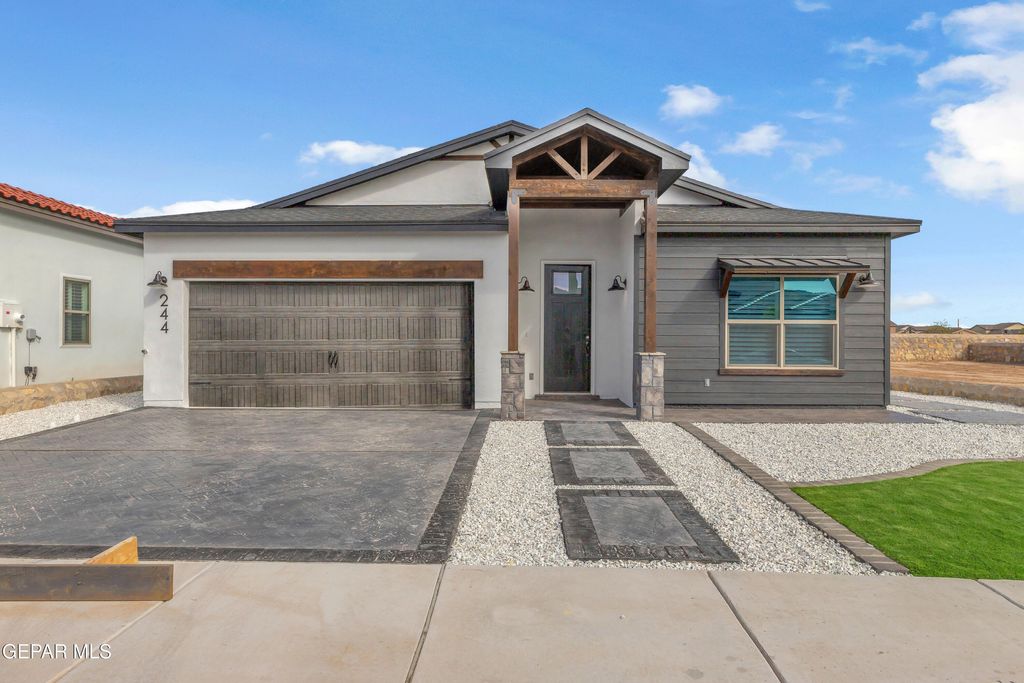 Photo of 244 Mar Vista Place, Horizon City, TX 79928 (MLS # 932654)