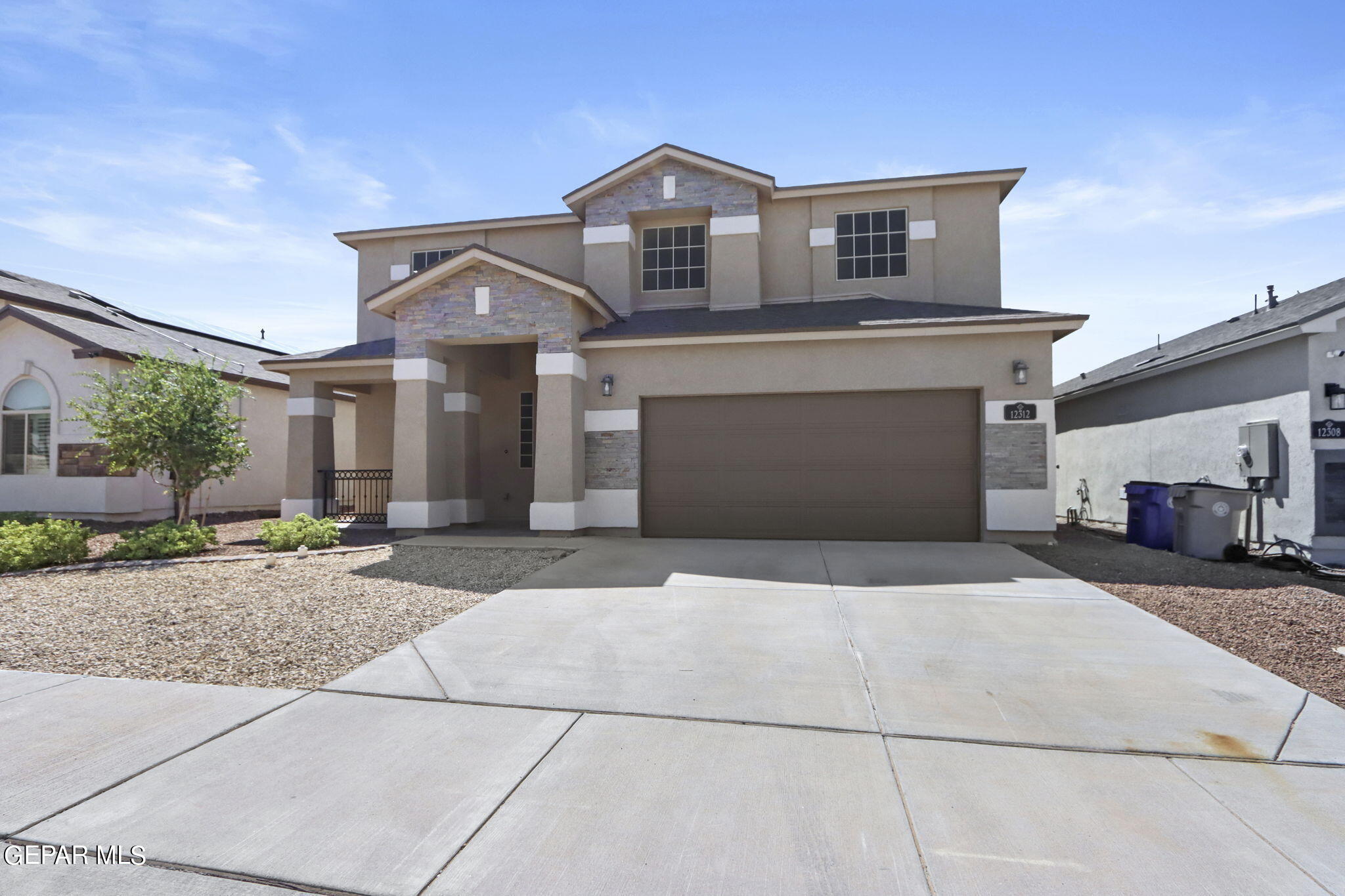 12312 DESERT PATH Court