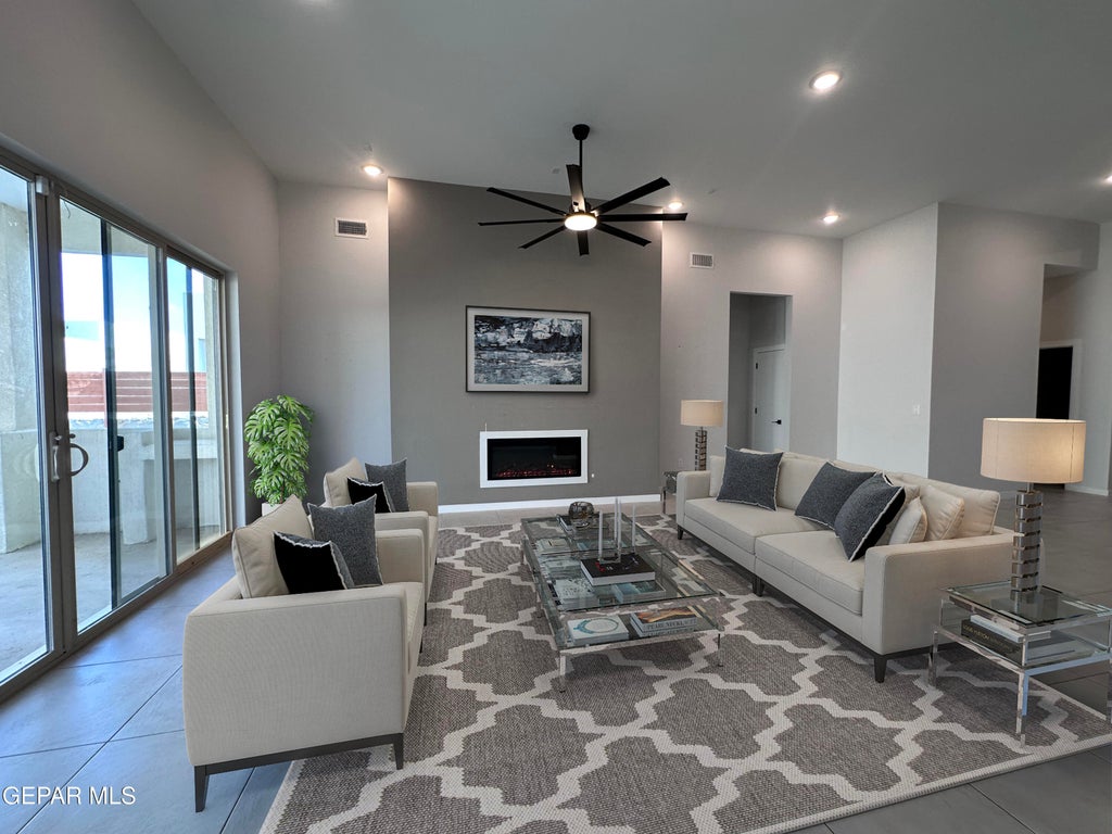 Photo of 1791 SADIE MAE Place, El Paso, TX 79928 (MLS # 947130)