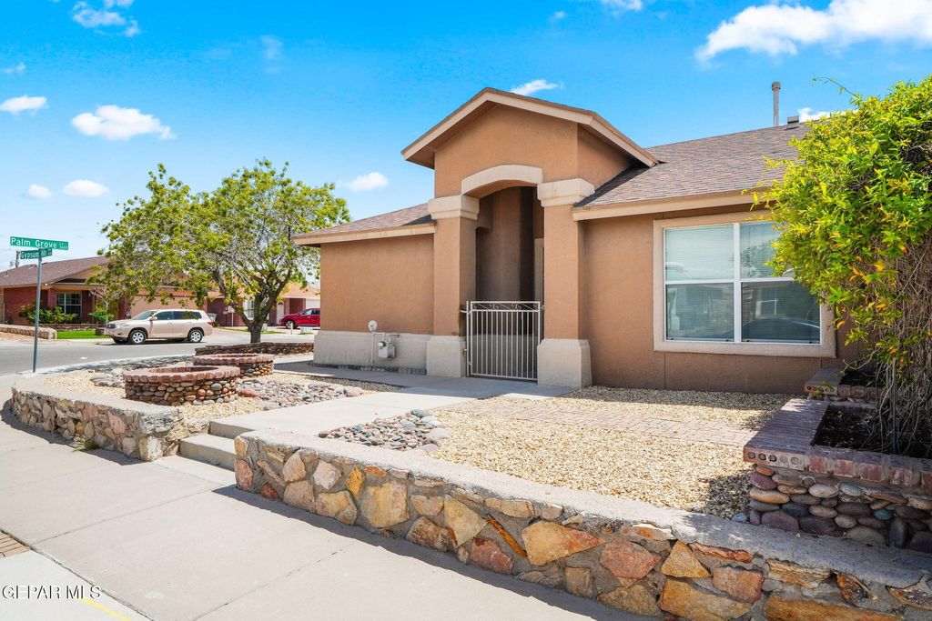 Photo of 3617 PALM GROVE Lane, El Paso, TX 79936 (MLS # 942649)