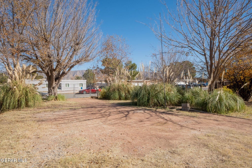 Photo of 4112 Roxbury Drive, El Paso, TX 79922 (MLS # 935326)