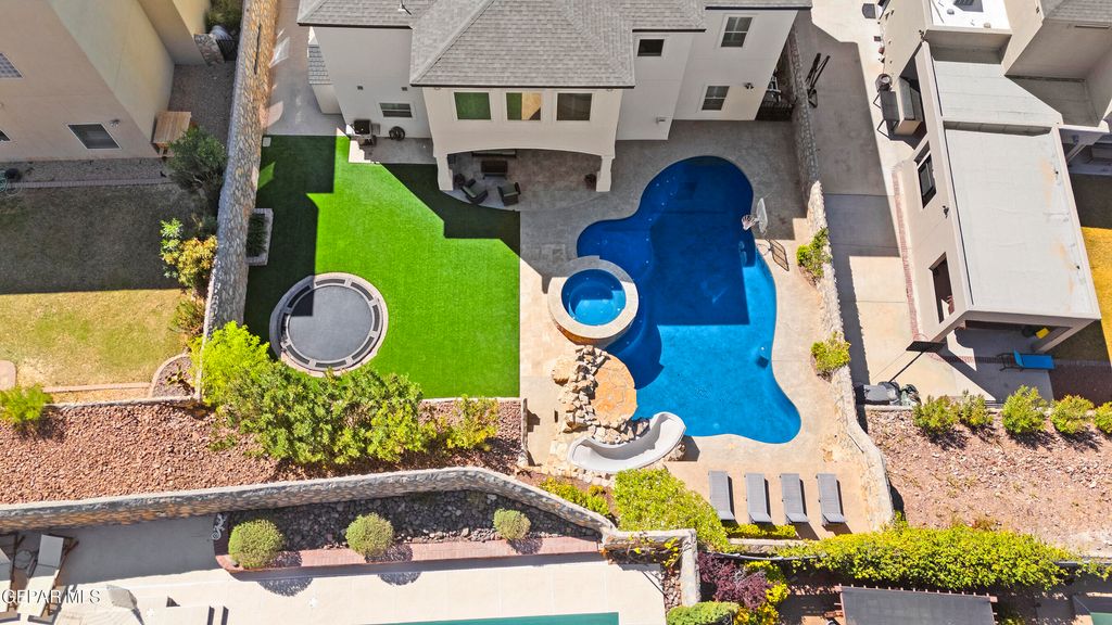 Photo of 6333 FRANKLIN VISTA Drive, El Paso, TX 79912 (MLS # 941013)