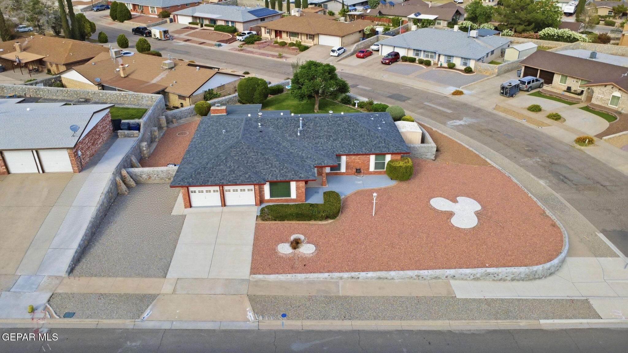 10713 Vista Lomas Drive