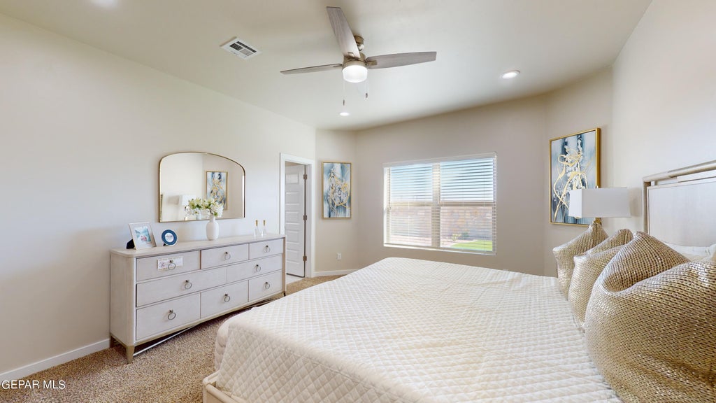 Photo of 13037 Stanwick Drive, Horizon City, TX 79928 (MLS # 945876)