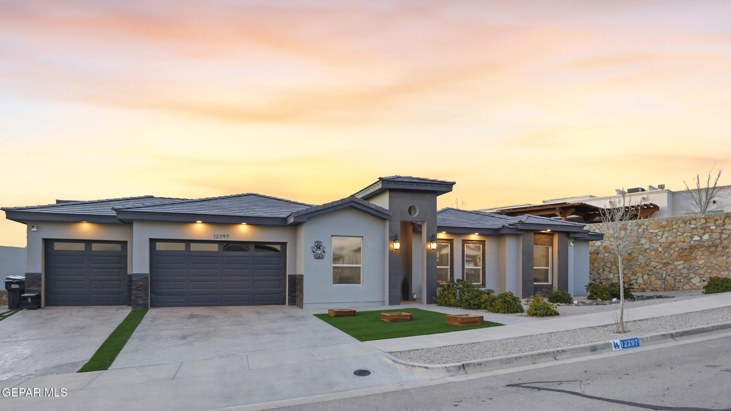 12297 Clifton Hill Road